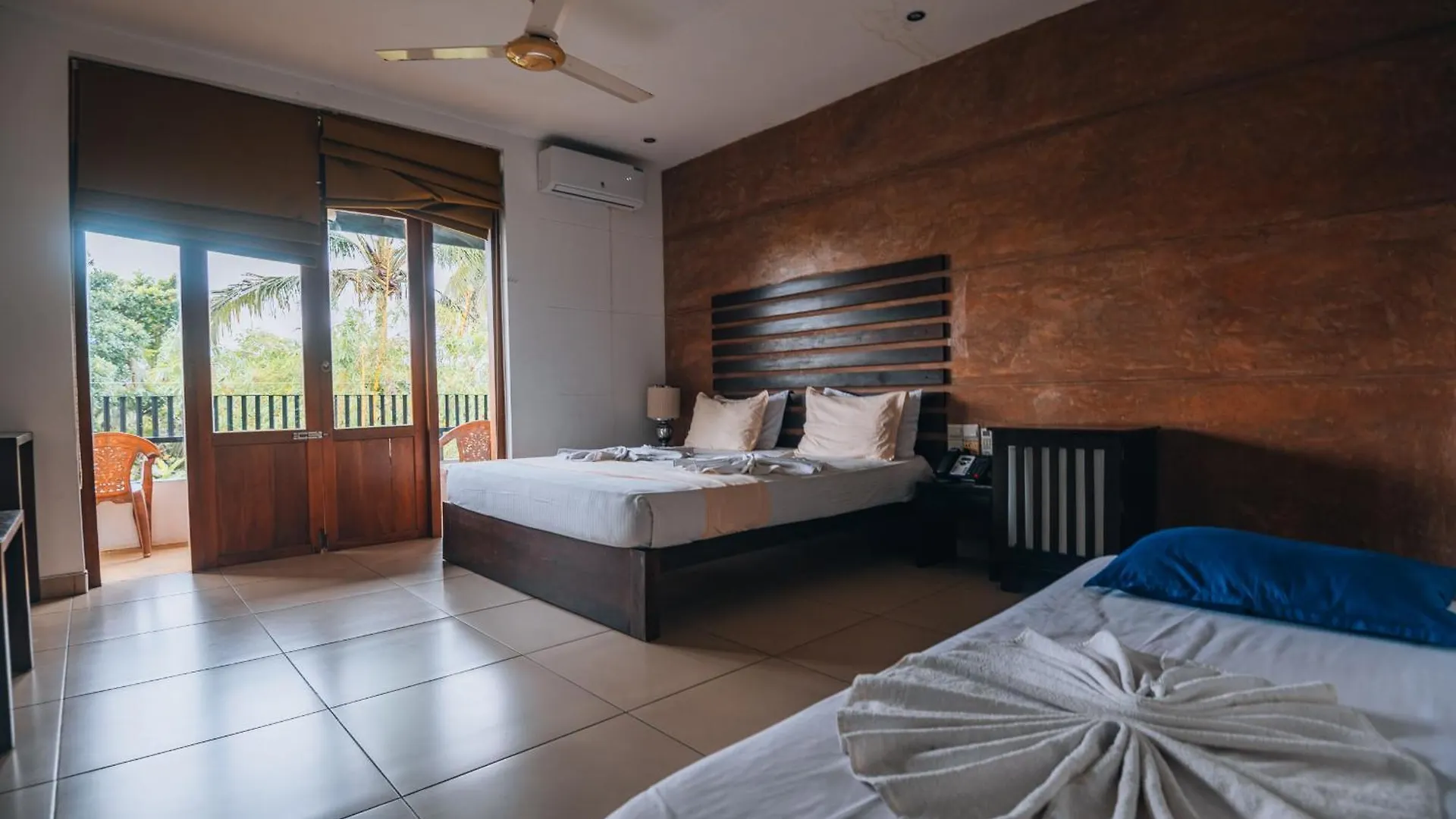 *** Hotel Summer Side residencia Negombo Sri Lanka